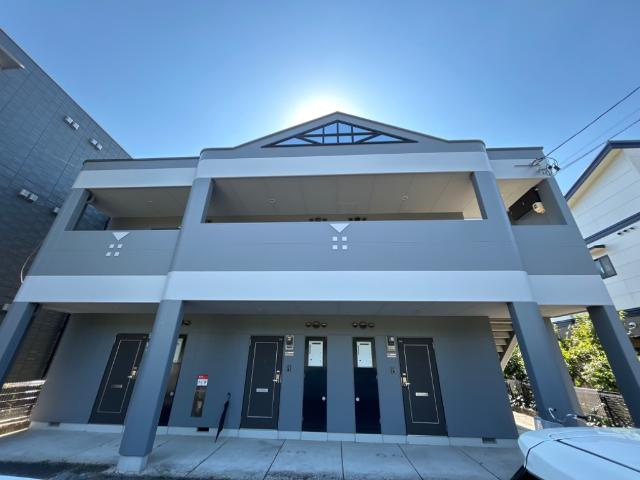 メゾン六名パークの外観|外観写真（昼）