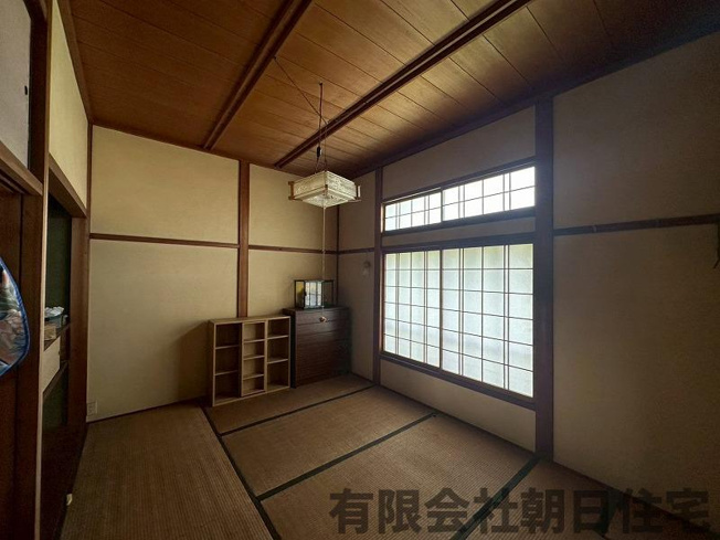 【和室】 | 上意東中古戸建 | 2階居室です。