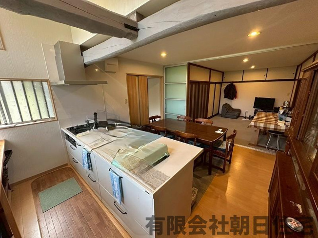 【キッチン】 | 上意東中古戸建 | リフォーム済みキッチンはオシャレで使い勝手も良好