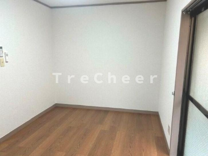 シャトール池袋本町の寝室