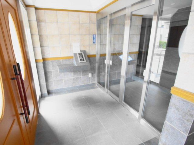 Ｆａｖｏｒｅ緑井のロビー