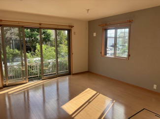 【居間・リビング】 | 横浜市上飯田町　中古一戸建　 | LDK