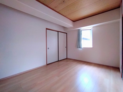 【洋室】 | ハウスリットⅠ