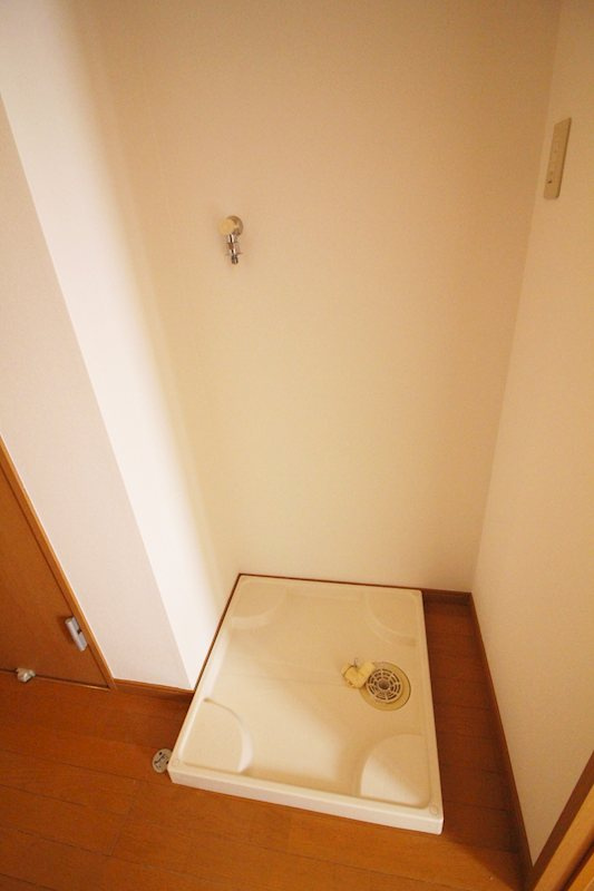 ウイン・ロイヤルプラザ加藤学園前のその他