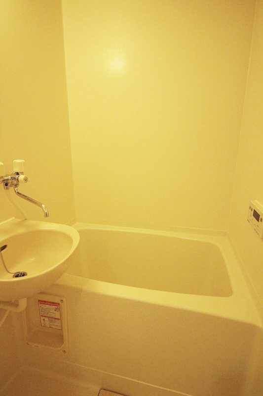 ウイン・ロイヤルプラザ加藤学園前の浴室