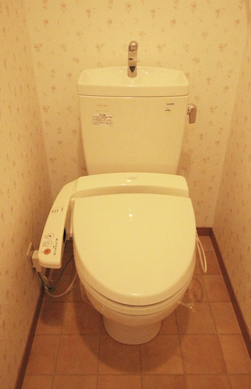 ウイン・ロイヤルプラザ加藤学園前のトイレ