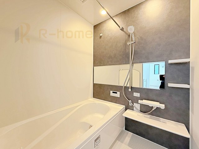 水戸市東台1期　新築戸建て　3号棟の浴室|足を伸ばしてもゆったりできるバスルーム♪機能性も取り入れて使い易さも保証します♪