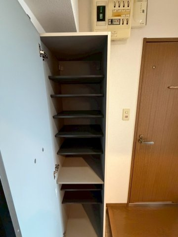 YMクレストの収納