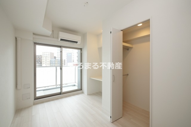 アーバネックス梅田中崎町Ⅱの居間・リビング