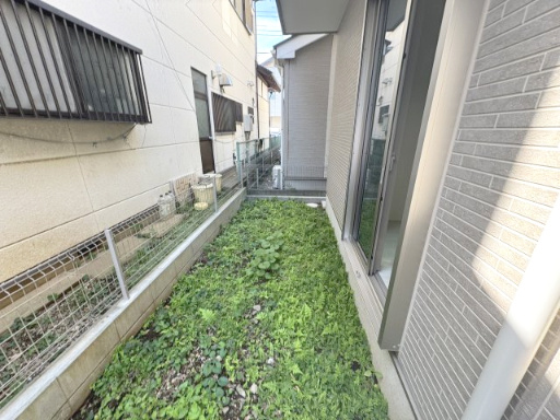 うれしいお庭スペースはガーデニングも可能♪