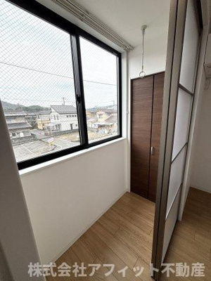 【バルコニー】 | ソルトグラス | 南向き