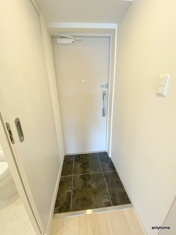 Park Lane Minami　仲介手数料無料の玄関