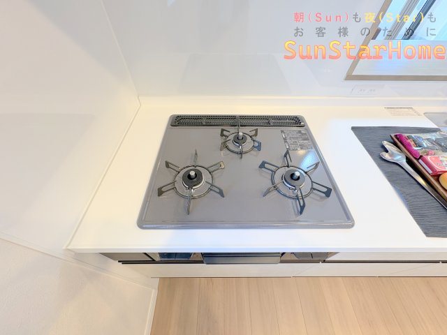 【サンスターホーム】モナーク福生　407号室のキッチン