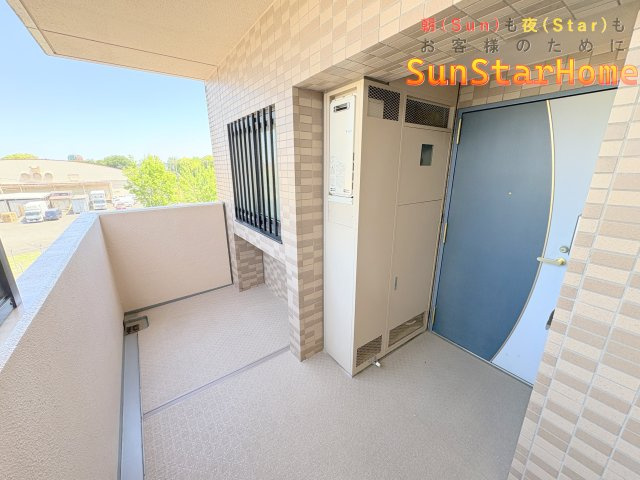 【サンスターホーム】モナーク福生　407号室の玄関