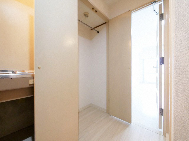 エルデ大手前の収納