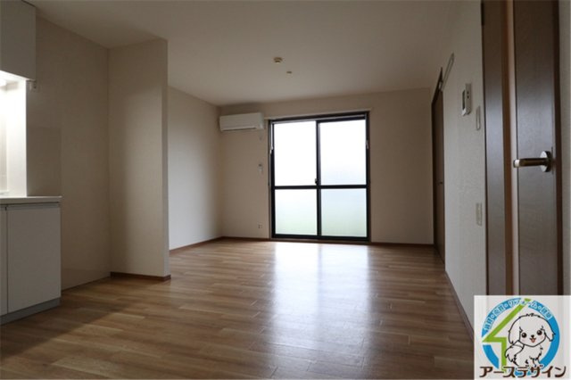 キャピタルコンフォール加古川の居間・リビング|パース写真