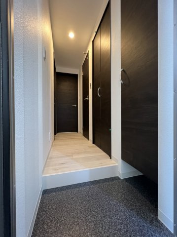 ジーメゾン垂水イースト1の玄関