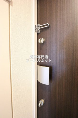 【設備】 | スペーシア江坂南金田 | 玄関はダブルロックで防犯面も安心です♪