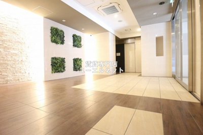 【エントランス】 | スペーシア江坂南金田 | 毎日通る場所だからこそ、洗練された空間に