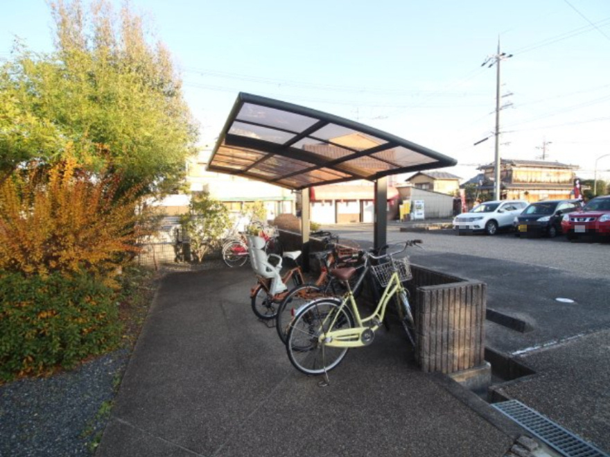 ベルメゾンのその他共用部分|駐輪場