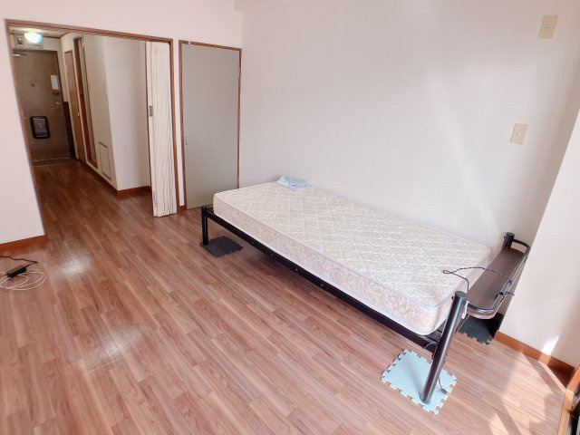 高根台ビレッジの居間・リビング