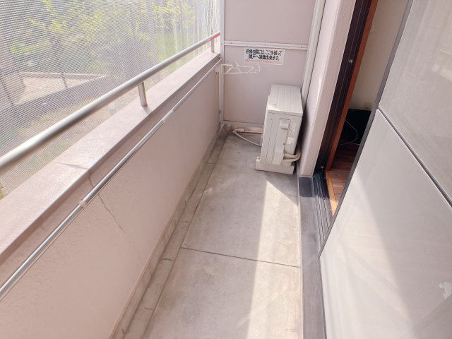 高根台ビレッジのバルコニー
