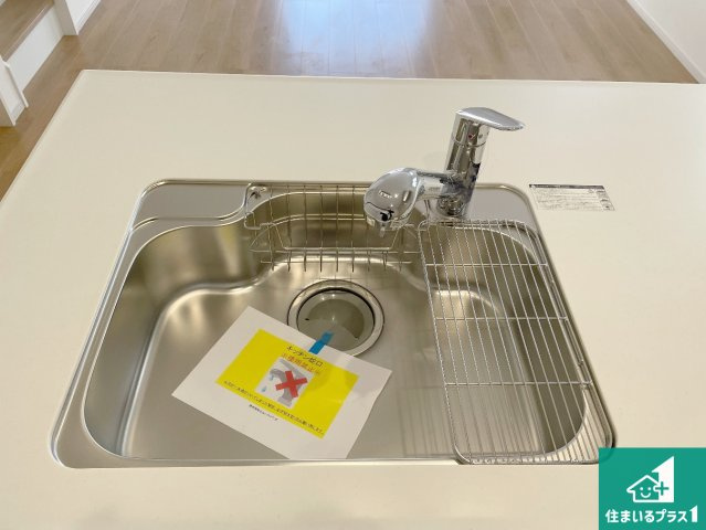 25(土)26(日)29(祝)現地説明会　城陽市寺田尼塚　全2邸の設備|広々としたシンクで食器洗いも楽々！