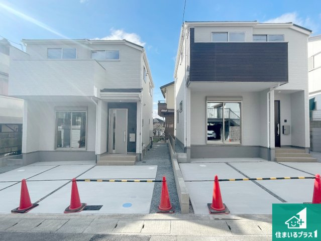 25(土)26(日)29(祝)現地説明会　城陽市寺田尼塚　全2邸の外観|お客様に長く安心して住んでいだだける事にこだわった家づくり！住んでからのアフターサービスにもしっかりと取り組んでいます！