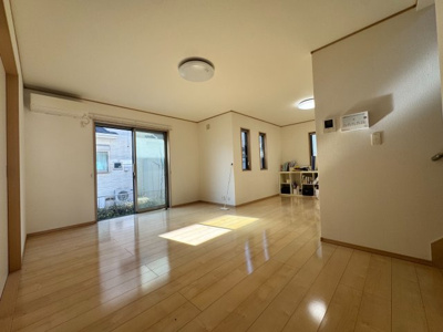 【居間・リビング】 | 茨城町桜の郷　中古戸建