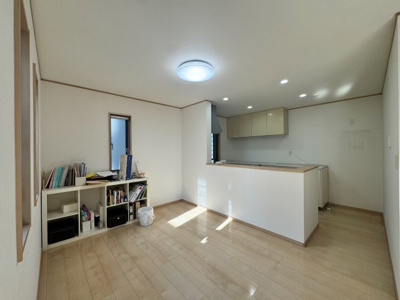 【居間・リビング】 | 茨城町桜の郷　中古戸建