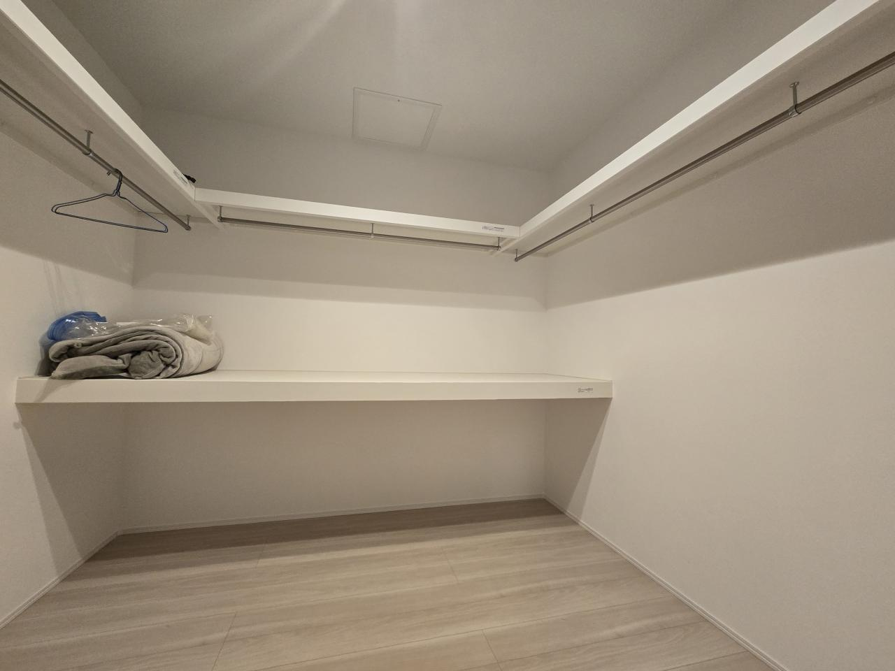 南国市甘枝　中古戸建ての収納