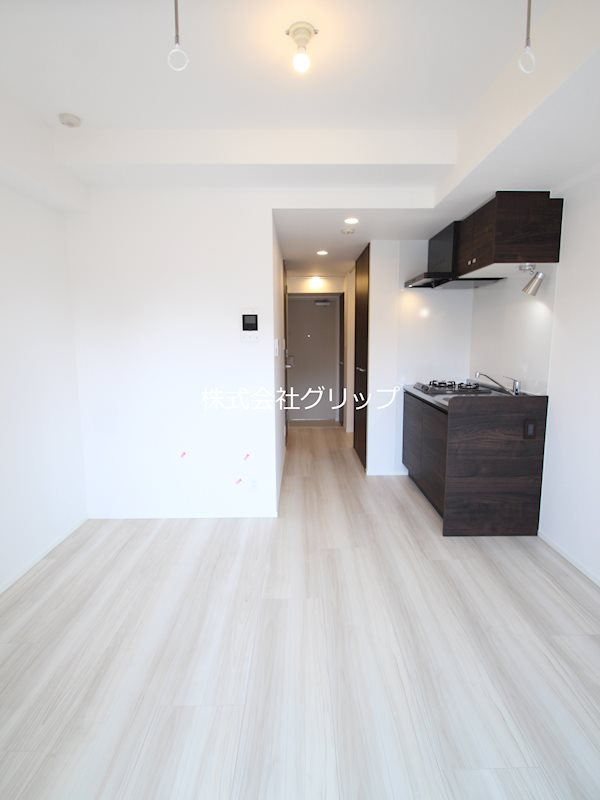 クラリッサ大通り公園の居間・リビング