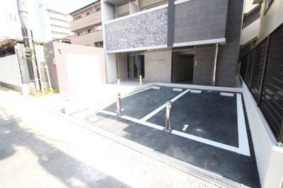 【駐車場】 | ファーストフィオーレ天王寺オリーブ | 駐車場