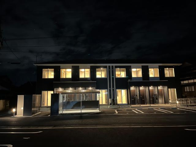 ラベンダーの外観|外観写真（夜）