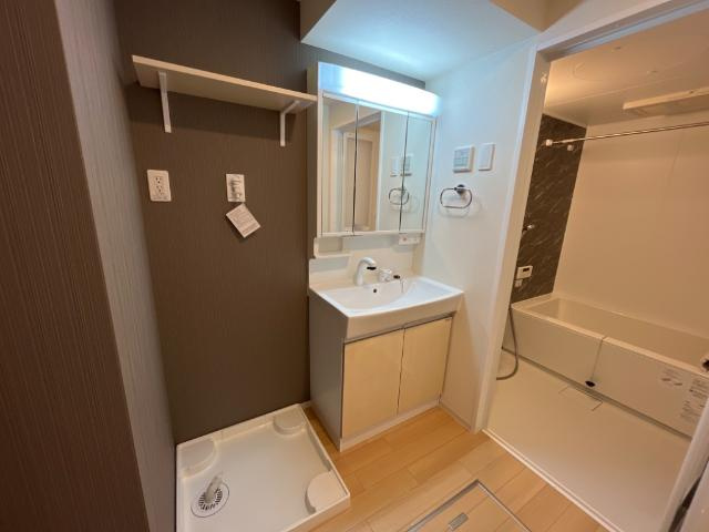 ラベンダーの洗面所|洗面