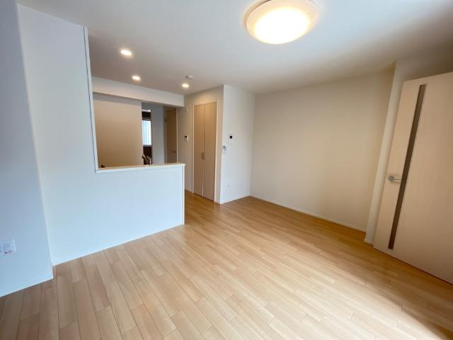 ラベンダーの居間・リビング|リビング