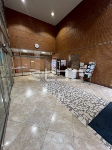 ソリオ２のロビー|【ソリオ２】建物の内部です