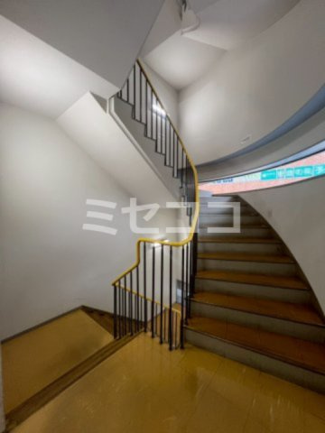 ソリオ２のその他共用部分|【ソリオ２】共用階段