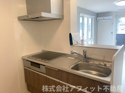 【キッチン】 | プリムローズ・Ｄ | 対面式システムキッチン