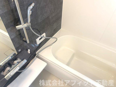 【浴室】 | プリムローズ・Ｄ | 追い焚き機能付き