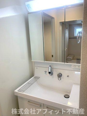 【洗面所】 | プリムローズ・Ｄ | 洗髪洗面化粧台