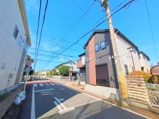 仲介手数料無料　FiT所沢市緑町1期・新築全2棟の前面道路含む現地写真