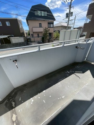 久留米市津福本町の賃貸マンションのバルコニー