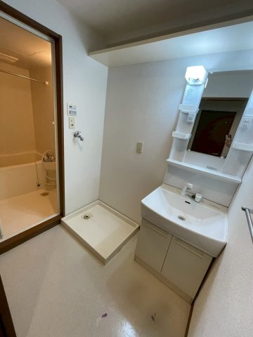 久留米市津福本町の賃貸マンションの洗面所