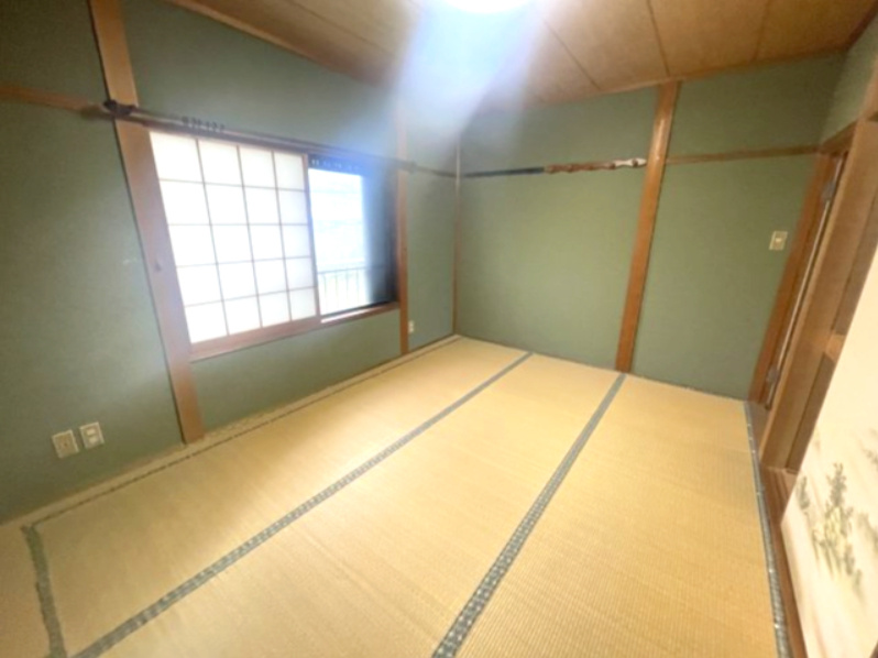 近江八幡市北津田町中古戸建の和室