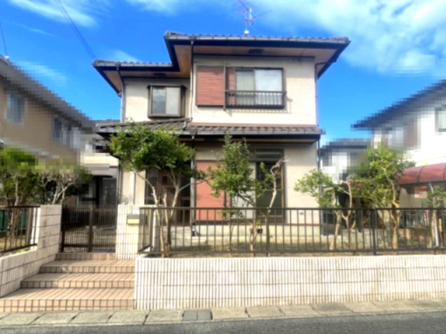 近江八幡市北津田町中古戸建の外観