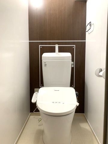 ◆２沿線利用可能◆陽当たり・通風良好の３ＬＤＫ◆複層ガラス採用◆宇治大久保コープＡ棟のトイレ|トイレ