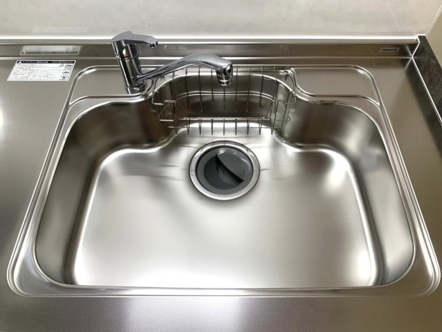 ◆２沿線利用可能◆陽当たり・通風良好の３ＬＤＫ◆複層ガラス採用◆宇治大久保コープＡ棟のキッチン|シンク