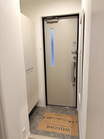ベニーメゾンオオクボの玄関