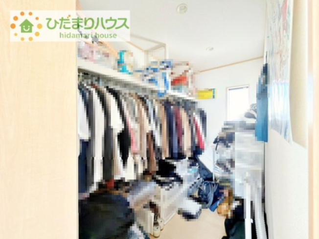 【収納】 | つくば市学園南３丁目　中古戸建 | 大型ウォークインクローゼット完備♪